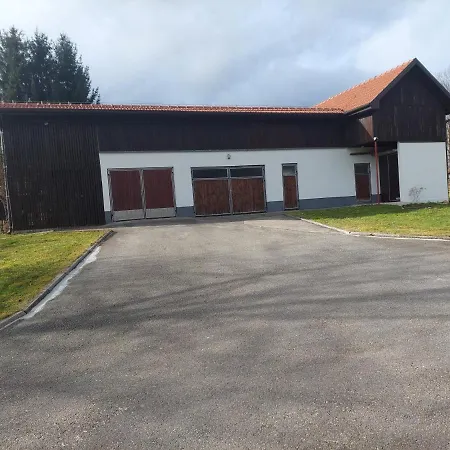 Studenac Apartmán *